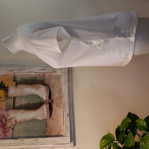 Champion Tee - Picture 5 of 7